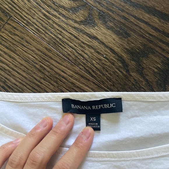 Banana Republic Blouse - Picture 3 of 3